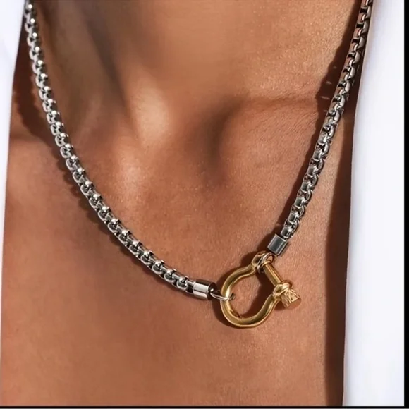 Gold Buckle Pendant Silver Chunky Stainless Steel Necklace - Picture 6 of 6